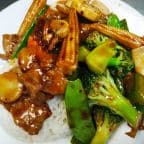 Best Hunan Beef (Hot Or Mild) (Combo Plate) in Phoenixville, PA