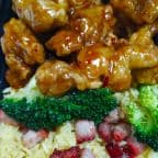 Best General Tso's Chicken (Combo Plate) in Phoenixville, PA